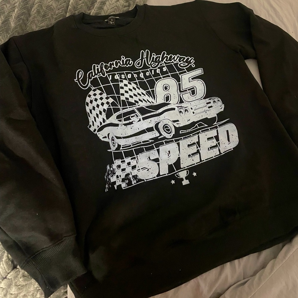Pretty little thing graphic sweatshirt